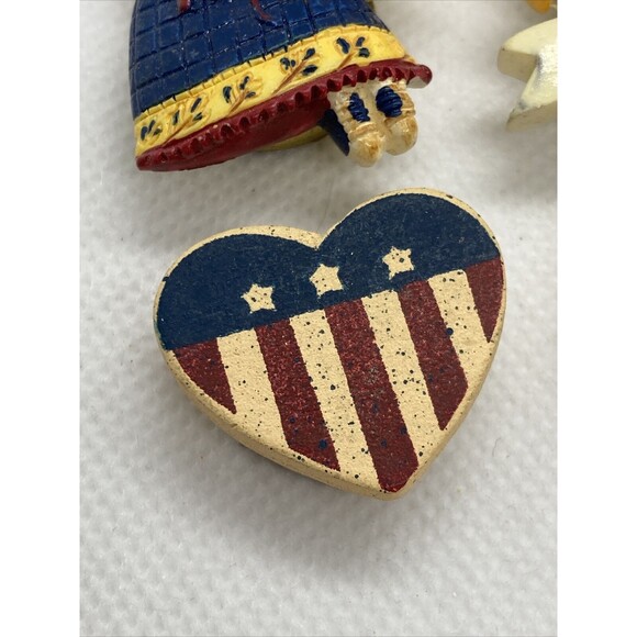 Vintage Lot of 9 American Flag Heart Patriotic Button Covers 80s 90s Style - Picture 3 of 12